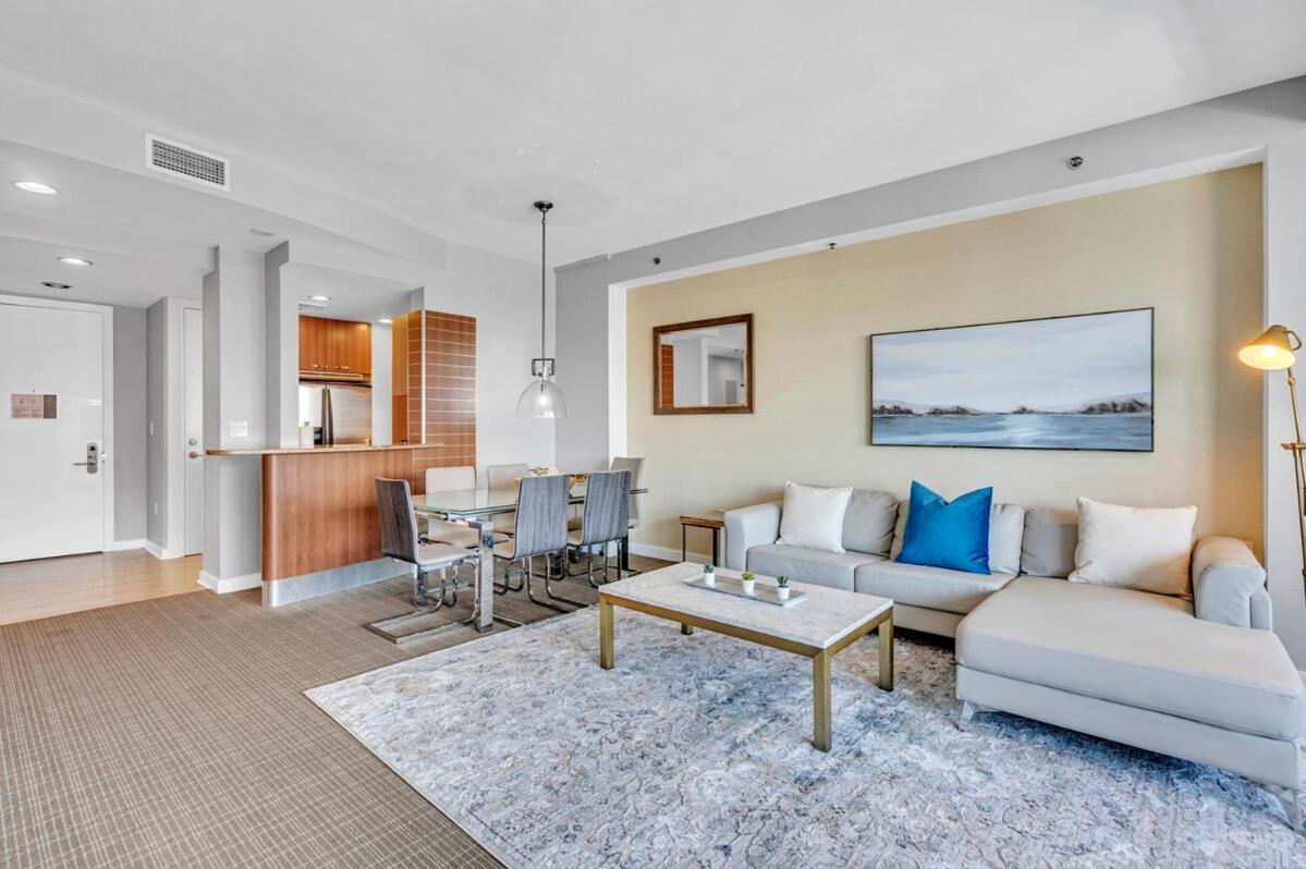 Apartamento Spacious Corner At Aka With Bay View In Ideal Location Free Parking *